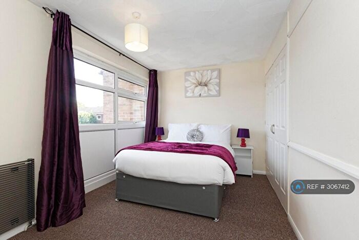 4 Bedroom Terraced House To Rent In Plumpton Walk, Canterbury, CT1