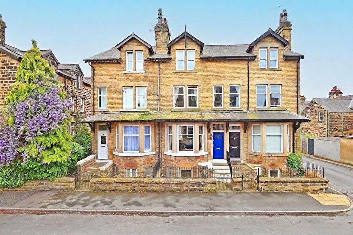 4 Bedroom Terraced House For Sale In Bilton Drive, Harrogate, HG1