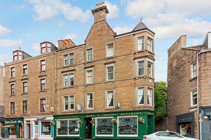 2 Bedroom Flat To Rent In Fords Lane, West End, DD2