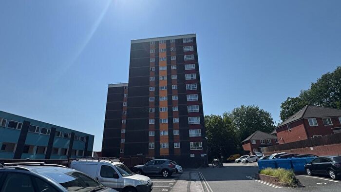 1 Bedroom Apartment For Sale In St. Cecilia Close, Kidderminster, Worcestershire, DY10