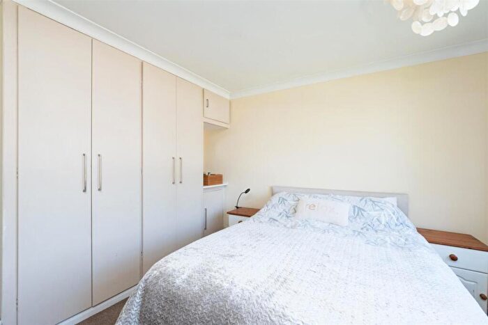 2 Bedroom Flat To Rent In Ringstead Road, Sutton, SM1