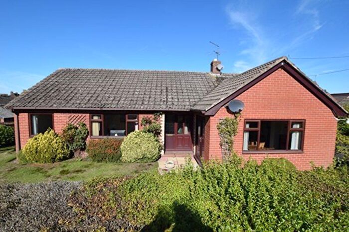 3 Bedroom Detached Bungalow For Sale In Quarry Bank Road, Market Drayton, Shropshire, TF9