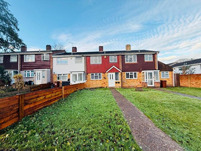 3 Bedroom Terraced House To Rent In Burnham Walk, Rainham, ME8