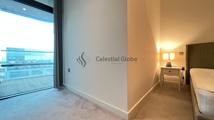 1 Bedroom Flat To Rent In Worship Street, London, EC2A