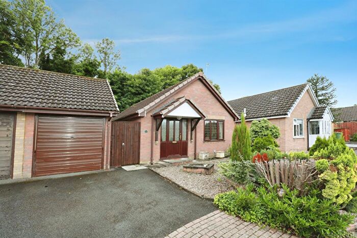 2 Bedroom Detached Bungalow For Sale In Foxes Fold, Northwich, CW8