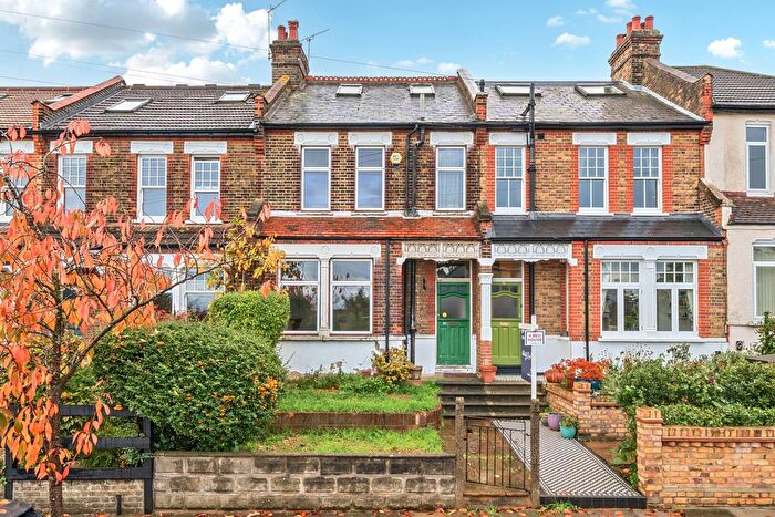 4 Bedroom Terraced House For Sale In Cleanthus Road, Shooters Hill, SE18