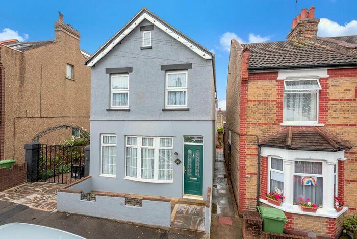 2 Bedroom Semi-Detached House To Rent In Sussex Road, Sidcup, Kent, DA14