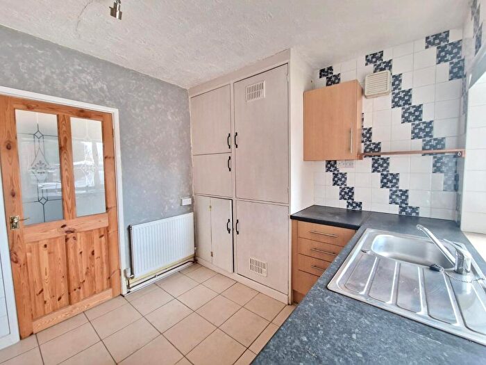 1 Bedroom Flat To Rent In St. Christophers Flats, Hall Flat Lane, Doncaster, DN4