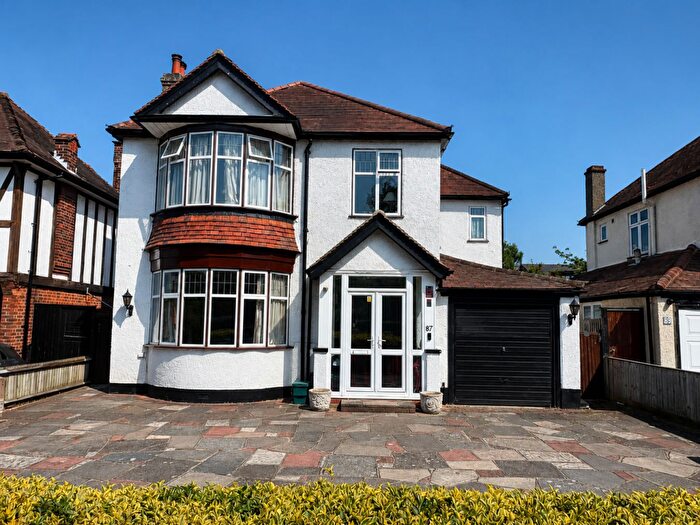 4 Bedroom Detached House For Sale In Rectory Road, Beckenham, BR3