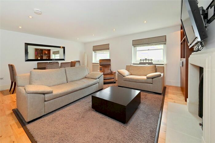 2 Bedroom Flat To Rent In Haselbury House, George Street, Marylebone, London, W1U