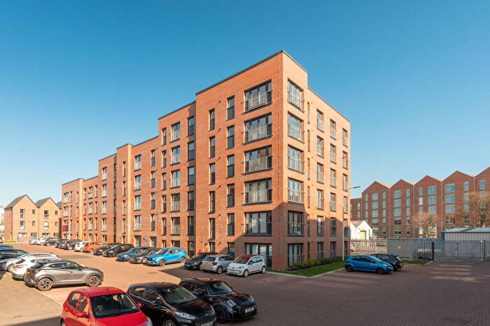 2 Bedroom Flat For Sale In / Haig Lane, Edinburgh, EH6