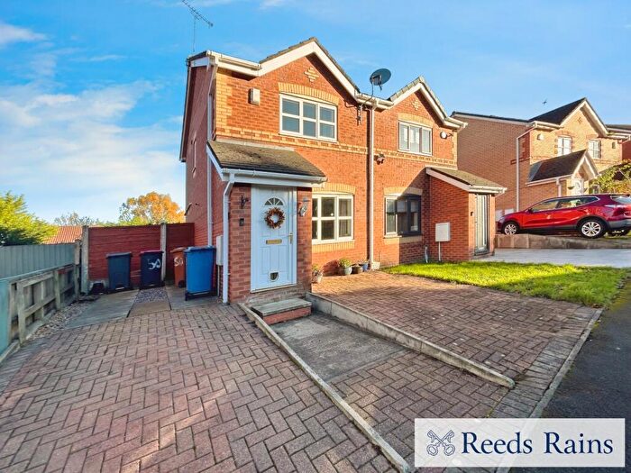 2 Bedroom Semi Detached House For Sale In Maurice Street, Salford, Greater Manchester, M6