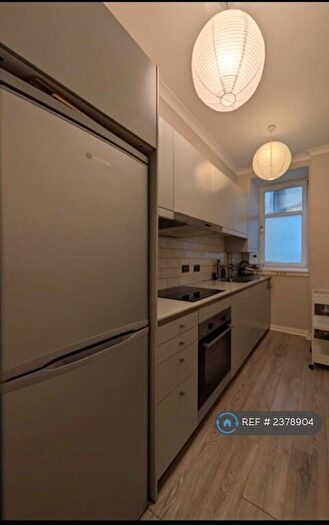 3 Bedroom Flat To Rent In Claremont St, Glasgow, G3