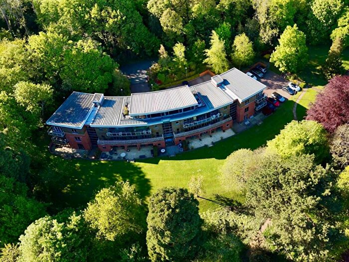 1 Bedroom Apartment For Sale In The Lawns, Moss Drive, Bramcote, NG9