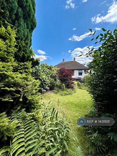 3 Bedroom Semi-Detached House To Rent In Auckland Road, London, SE19