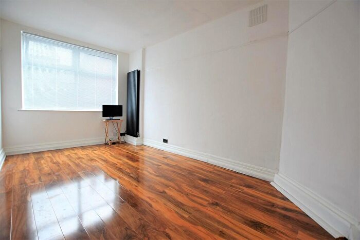 1 Bedroom Flat To Rent In Cunliffe Road, Blackpool, FY1