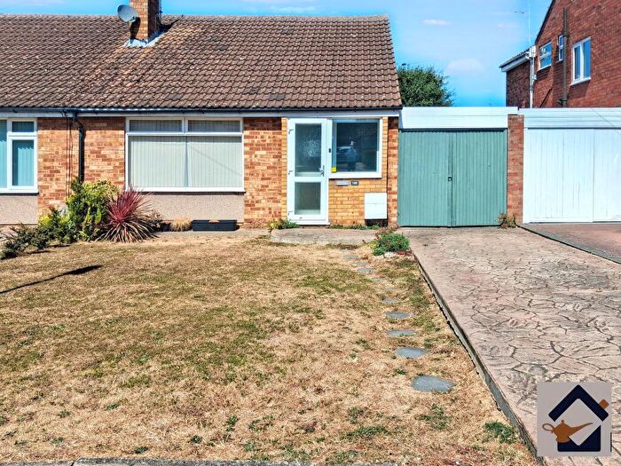 2 Bedroom Semi-Detached Bungalow To Rent In Broughton Avenue, Aylesbury, Buckinghamshire, HP20