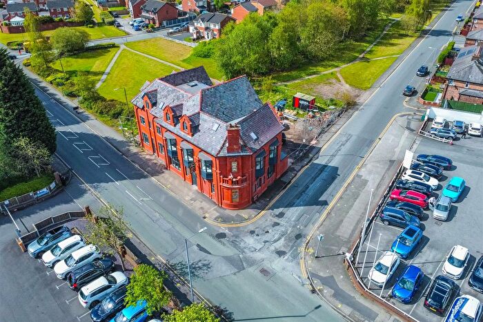 2 Bedroom Flat For Sale In Canal Street, St. Helens, WA10