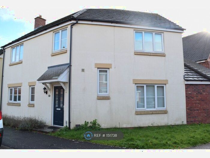 4 Bedroom Detached House To Rent In Vistula Crescent, Swindon, SN25