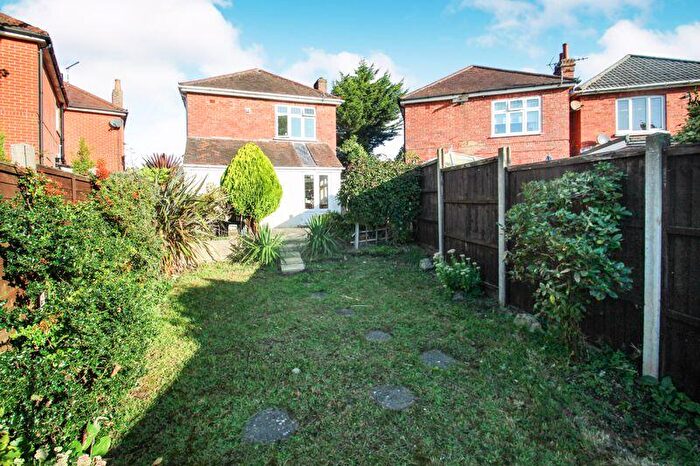 4 Bedroom Detached House To Rent In Jameson Road, Bournemouth, BH9