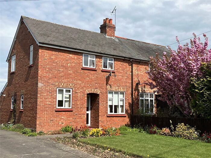 3 Bedroom Semi-detached House For Sale In Medway View, Three Elm Lane, Golden Green, Tonbridge, TN11