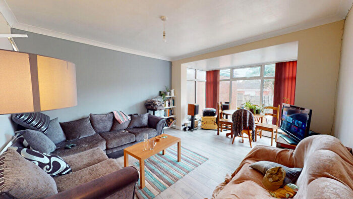 6 Bedroom House To Rent In Langleys Road, Selly Oak, B29