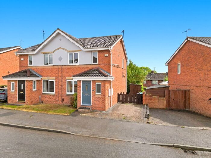 3 Bedroom Semi-detached House For Sale In Plumbley Hall Road, Mosborough, S20