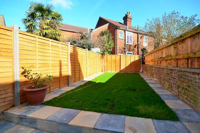3 Bedroom Semi-Detached House To Rent In Denzil Road, Guildford, GU2