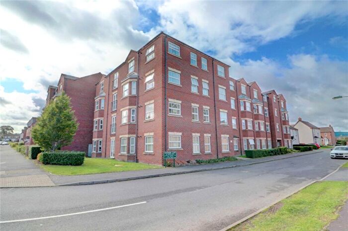 2 Bedroom Flat For Sale In Anchor Lane, Solihull, B91
