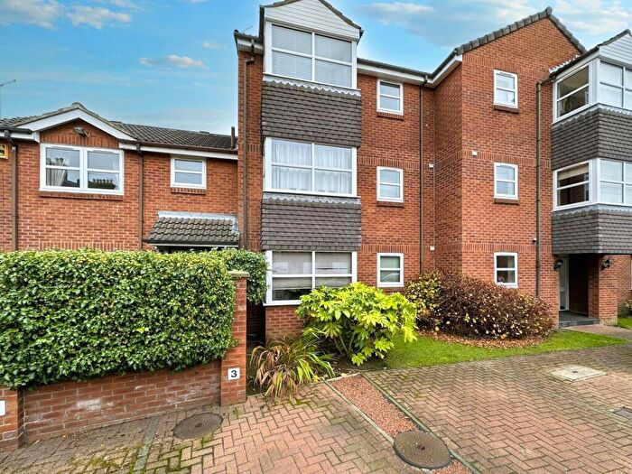 2 Bedroom Flat To Rent In Hawthorn Mews, Gosforth, Newcastle Upon Tyne, Tyne And Wear, NE3