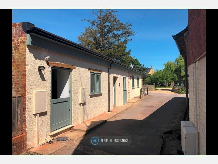 1 Bedroom Detached House To Rent In Bridge Road, Ebley, Stroud, GL5