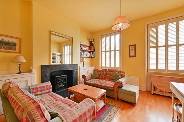 1 Bedroom Flat For Sale In Ranelagh Road, Pimlico, London, SW1V