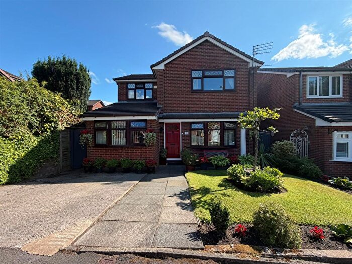 4 Bedroom Detached House For Sale In Durham Drive, Ashton-Under-Lyne, OL6