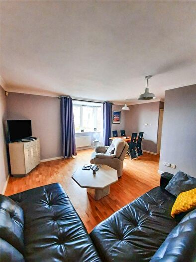 2 Bedroom Flat To Rent In Brennus Place, Chester, Cheshire, CH1