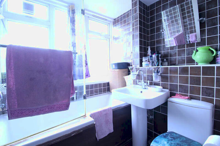 1 Bedroom Maisonette Flat To Rent In Millicent Fawcett Court, Pembury Road, Tottenham, N17