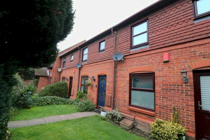 3 Bedroom Terraced House To Rent In Simkins Close, Winkfield Row, Bracknell, Berkshire, RG42