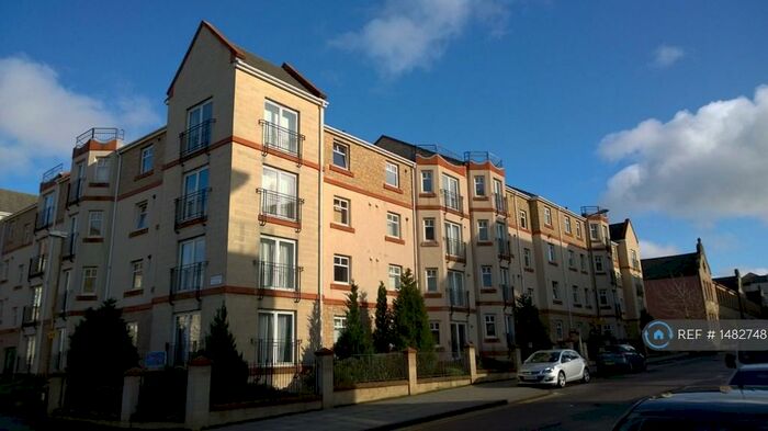 2 Bedroom Flat To Rent In Sinclair Place, Edinburgh, EH11