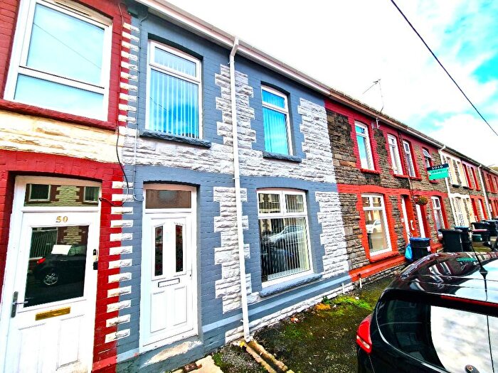 3 Bedroom Terraced House For Sale In Railway Street, Llanhilleth, NP13