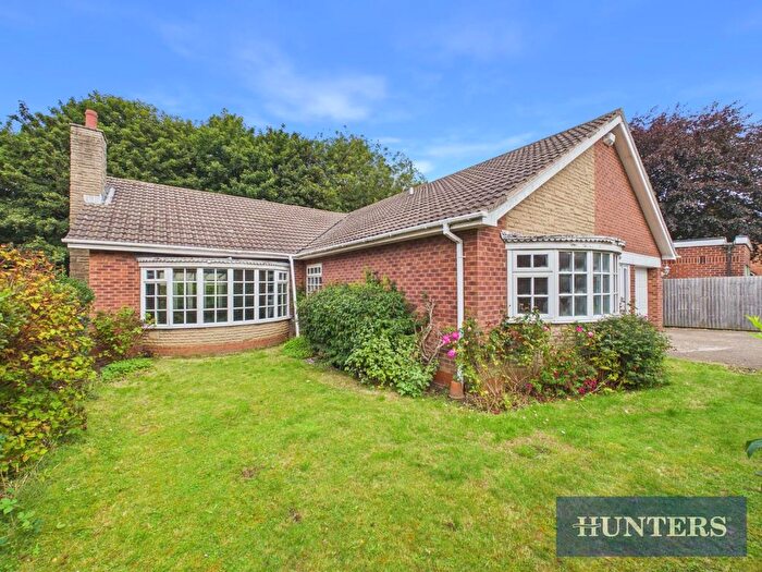 3 Bedroom Detached Bungalow For Sale In Eighth Avenue, Bridlington, YO15