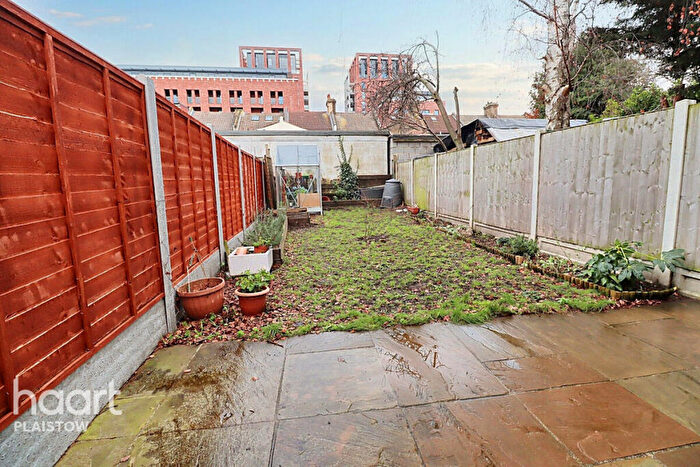 1 Bedroom Apartment For Sale In Selsdon Road Upton Park, London, E13