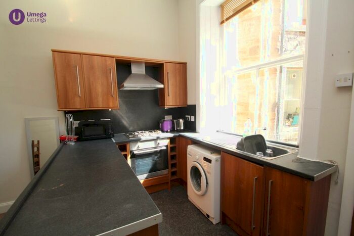 4 Bedroom Flat To Rent In Marchmont Road, Marchmont, Edinburgh, EH9