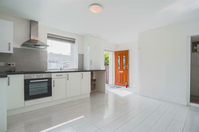 1 Bedroom Terraced House To Rent In Back Rings Row, Loveclough, Rossendale, BB4