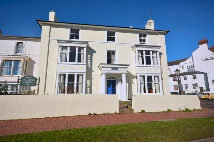 1 Bedroom Flat To Rent In Mount Ephraim, Tunbridge Wells, TN4