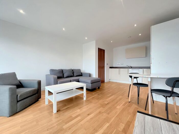 1 Bedroom Flat To Rent In Aruba, Gotts Road, Leeds City Centre, LS12