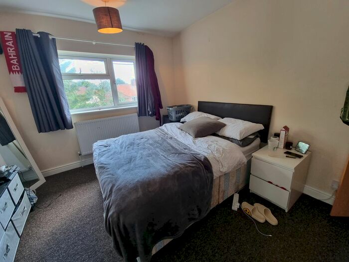 5 Bedroom Semi-Detached House To Rent In Morrell Avenue, Oxford, OX4