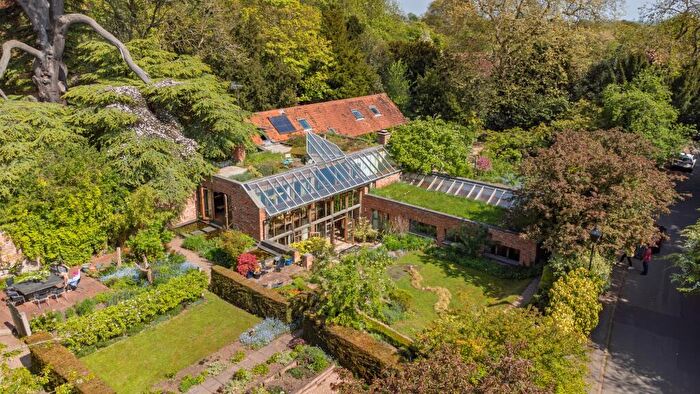5 Bedroom Detached House For Sale In Nestled In The Delightful Westhorpe Southwell..., NG25