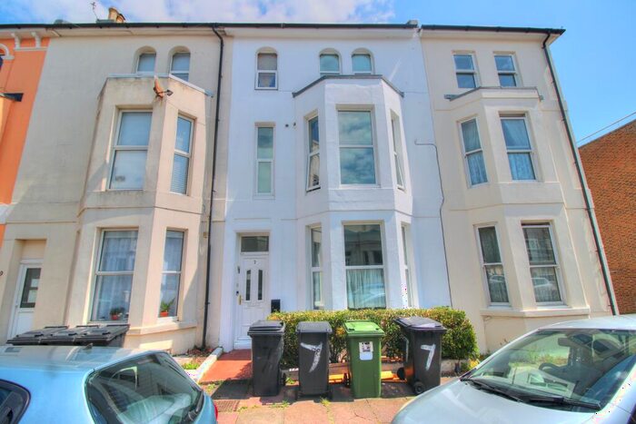 1 Bedroom Apartment To Rent In Bourne Street, Eastbourne, BN21