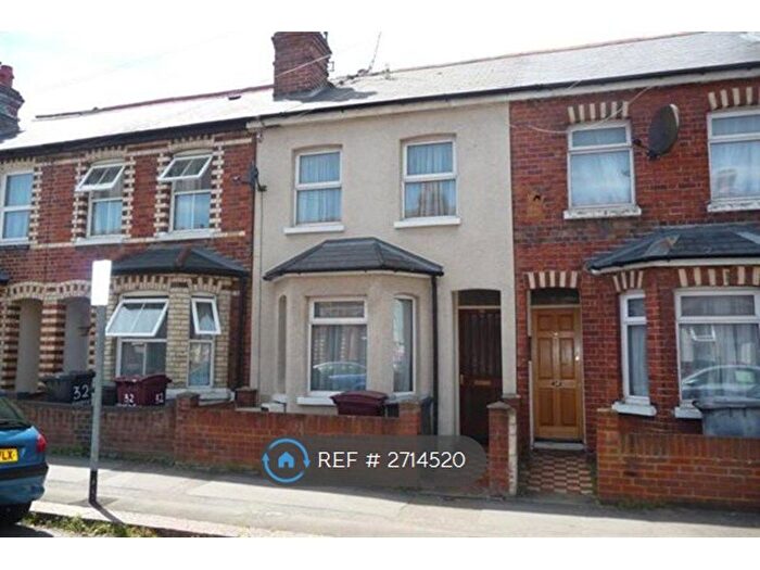 2 Bedroom Terraced House To Rent In Kensington Road, Reading, RG30