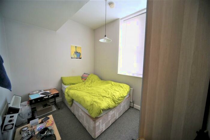 1 Bedroom Flat To Rent In The Old Co Op, Hartley Avenue, Woodhouse, Leeds, LS6