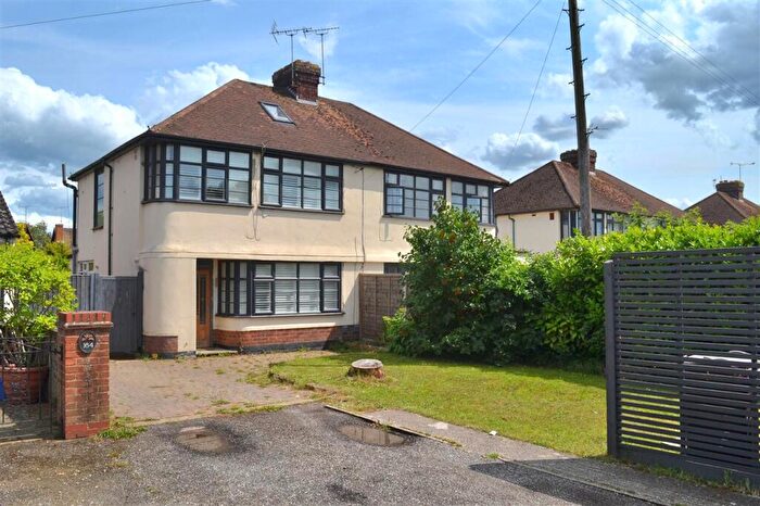 3 Bedroom Semi Detached House For Sale In Chelmer Road, CM2